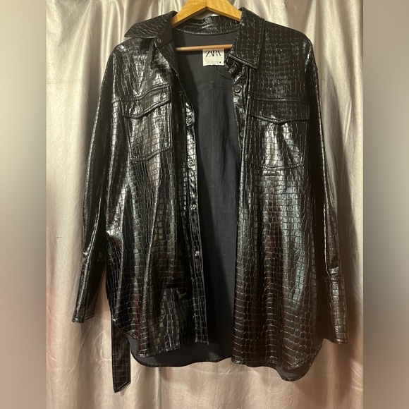Zara Black Faux Leather Crocodile Texture Jacket L - Picture 2 of 3
